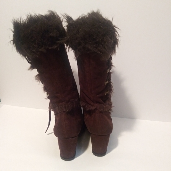 lace up wedge heel boots with faux fur - Picture 6 of 10